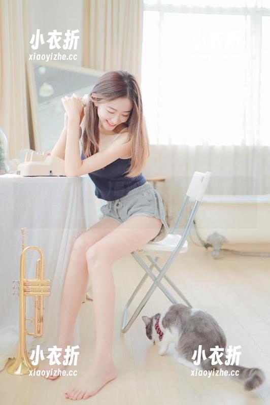 Jang Joo(장주)最新写真集发布：双马尾展现独特魅力与动人气息.txt